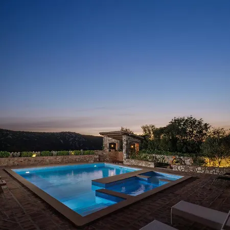Mea With Private Pool - Happy 빌라