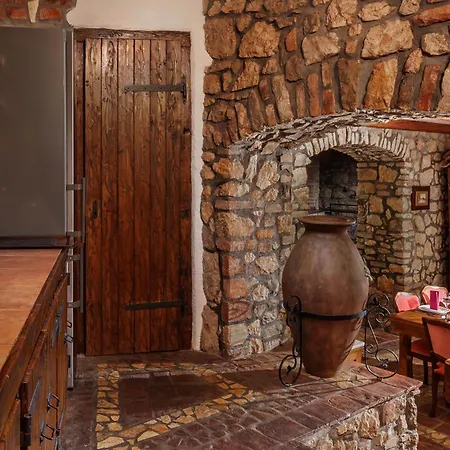 Mea With Private Pool - Happy Villa Krizisce